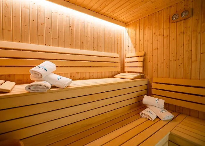 Invest Centrum Park 1 *