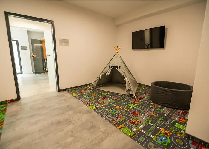 Invest Centrum Park 1 *